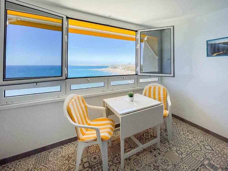 Ocean Front Apartment Маспаломас Екстериор снимка